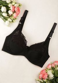 Born2be - Czarny Biustonosz z Regulowanymi Ramiączkami i Koronką Azele. Kolekcja: plus size. Kolor: czarny. Materiał: koronka. Wzór: koronka