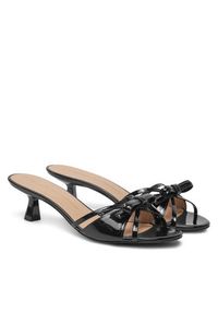 Stuart Weitzman Klapki Felicyty Solide SK118 Czarny. Kolor: czarny. Materiał: lakier, skóra #6
