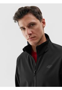 4f - 4F Kurtka softshell wiatroodporna membrana 5000 męska - czarna XXL. Typ kołnierza: kaptur. Kolor: czarny. Materiał: softshell. Technologia: Windstopper. Sezon: zima, jesień, wiosna. Sport: kolarstwo