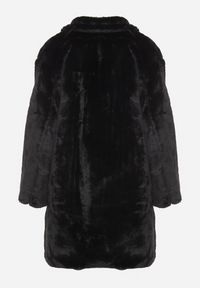 Born2be - Czarny Płaszcz ze Sztucznego Futra Kairaelle. Okazja: na co dzień, na spacer. Kolor: czarny. Materiał: futro. Długość rękawa: długi rękaw. Długość: długie. Sezon: jesień, zima. Styl: casual, elegancki #5