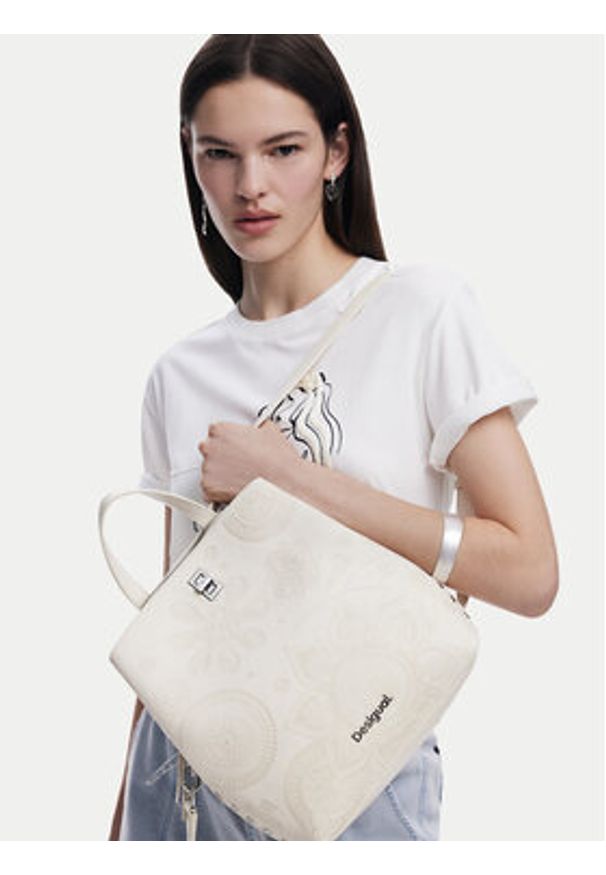 Desigual Plecak Dejavu Sumy 25SAKP28 Écru. Materiał: skóra