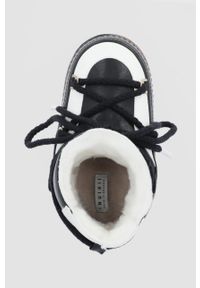 Inuikii Śniegowce skórzane kolor czarny. Nosek buta: okrągły. Zapięcie: sznurówki. Kolor: czarny. Materiał: skóra