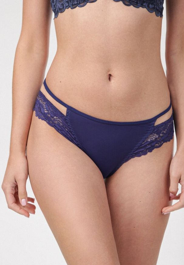 Born2be - Granatowe Majtki Meziesh. Kolor: niebieski. Materiał: koronka. Wzór: koronka