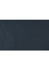 Lekki Szalik Wiosenno-Jesienny - Teer - Granatowa Jodełka. Okazja: na spacer. Kolor: niebieski. Materiał: poliester, wiskoza. Wzór: jodełka. Sezon: wiosna, jesień. Styl: elegancki #4