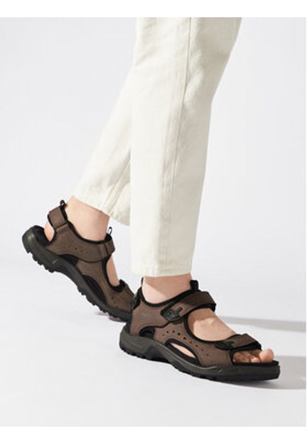 ecco - ECCO Sandały Offroad 82204402114 Brązowy. Kolor: brązowy. Materiał: nubuk, skóra