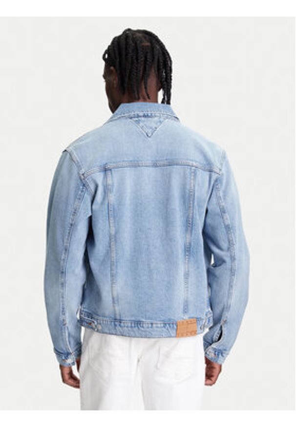 Tommy Jeans Kurtka jeansowa Ryan DM0DM21916 Niebieski Regular Fit. Kolor: niebieski. Materiał: bawełna