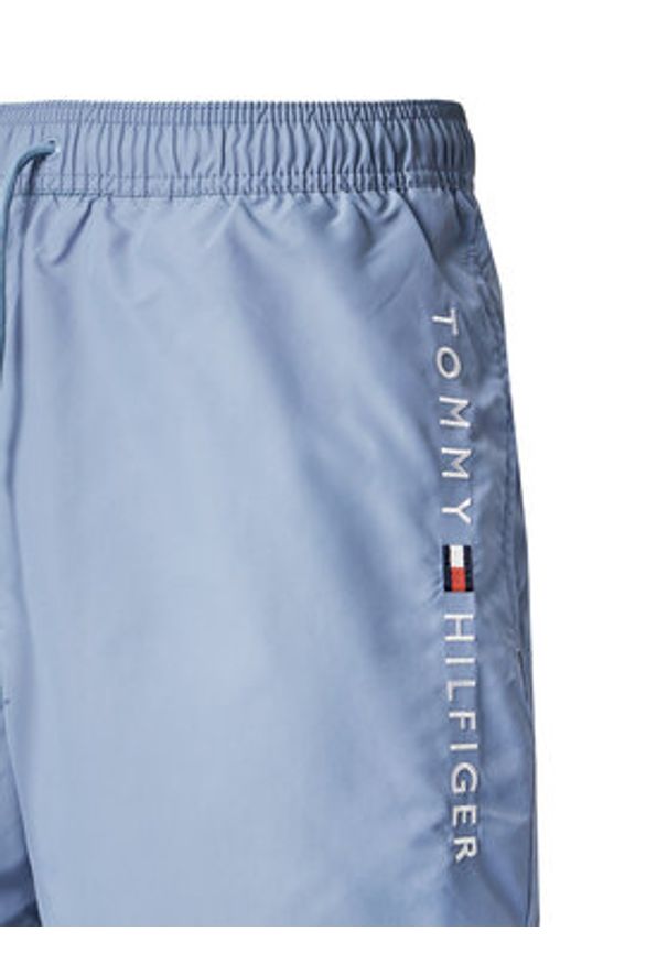 TOMMY HILFIGER - Tommy Hilfiger Szorty kąpielowe UM0UM03258 Niebieski Regular Fit. Kolor: niebieski. Materiał: syntetyk