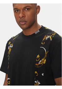 Versace Jeans Couture T-Shirt 78GAH615 Czarny Regular Fit. Kolor: czarny. Materiał: bawełna #4