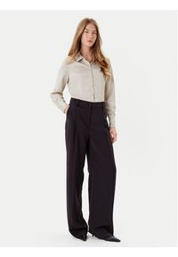 Vero Moda Koszula Merle 10334598 Beżowy Regular Fit. Kolor: beżowy. Materiał: syntetyk #4