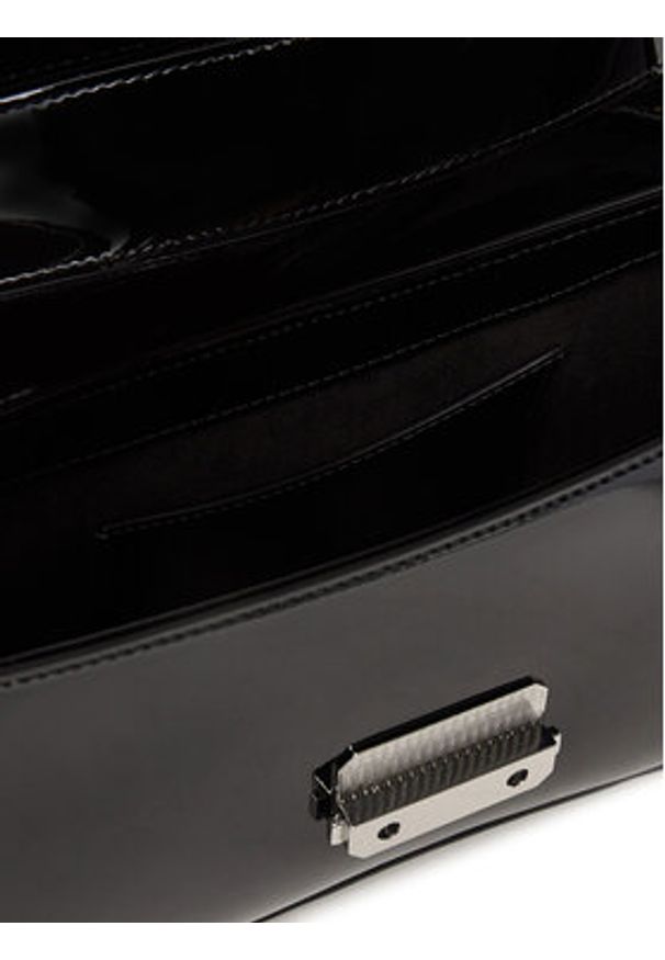 Emporio Armani Torebka EW001013 AF17287 UC001 Czarny. Kolor: czarny. Materiał: skórzane