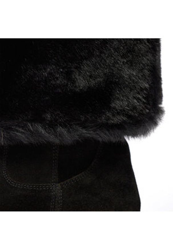 Geox Botki D Iridea D04HRM 022BH C9999 Czarny. Kolor: czarny. Materiał: zamsz, skóra