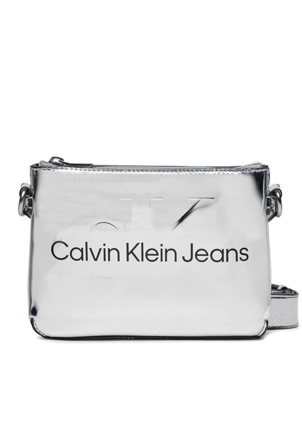 Calvin Klein Jeans Torebka Sculpted Camera Pouch21 Mono S K60K611862 Srebrny. Kolor: srebrny. Materiał: skórzane