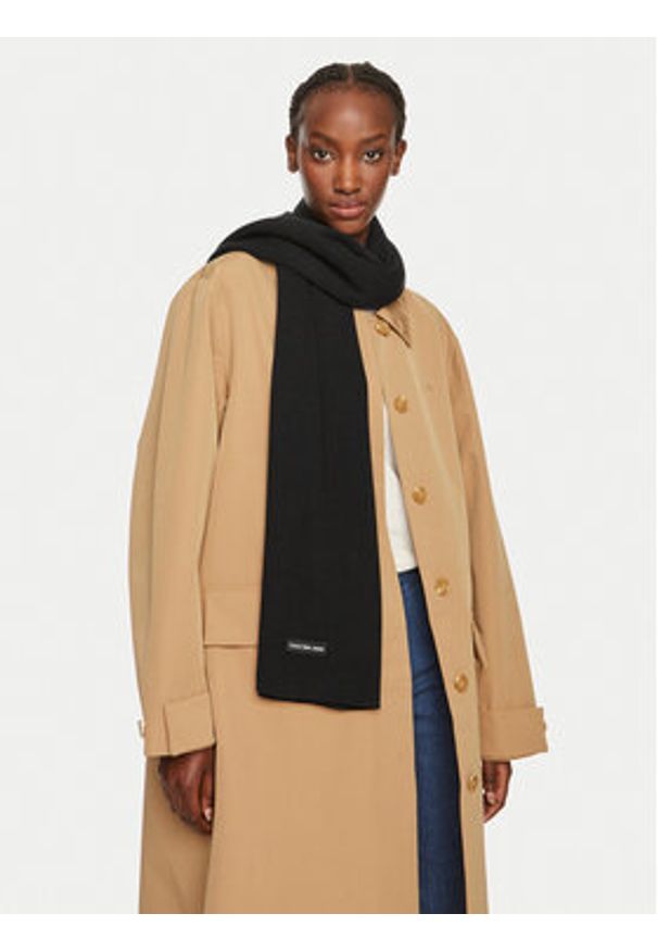 Calvin Klein Jeans Szalik Inst K50K512454 Czarny. Kolor: czarny. Materiał: bawełna