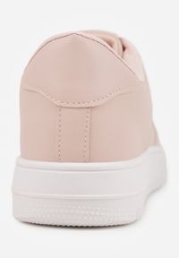Born2be - Różowe Sneakersy z Perforacją na Nosku Elletia. Okazja: na co dzień. Zapięcie: sznurówki. Kolor: różowy. Materiał: bawełna, jeans #7