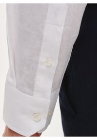 Pako Lorente - PAKO LORENTE – Biała koszula z lnu i bawełny. Kolor: czarny, niebieski, biały. Materiał: bawełna, len. Długość rękawa: długi rękaw. Długość: długie. Sezon: wiosna, lato #10