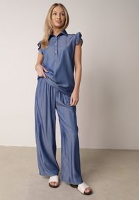 Born2be - Niebieski Komplet z Wiskozą Szerokie Spodnie i Bluzka z Kołnierzykiem Nautiviane. Kolekcja: plus size. Kolor: niebieski. Materiał: wiskoza. Wzór: gładki #2