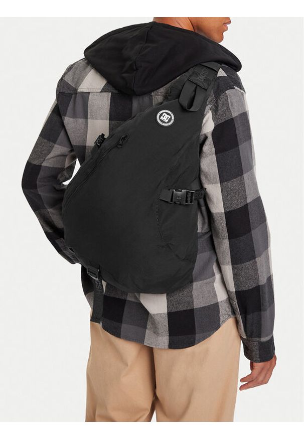 DC Shoes Plecak C-DCI-KL-002-08 Czarny. Kolor: czarny. Materiał: materiał