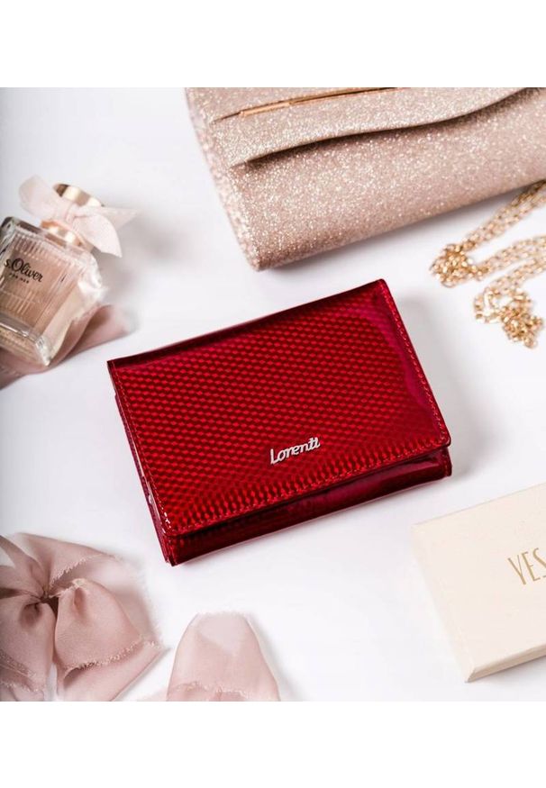 LORENTI - Portfel skórzany Lorenti 445-SBR-1173 RED czerwony. Kolor: czerwony. Materiał: skóra. Wzór: geometria