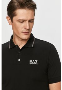 EA7 Emporio Armani - Polo. Typ kołnierza: polo. Kolor: czarny. Materiał: bawełna, dzianina, elastan. Długość: krótkie. Wzór: gładki, aplikacja #4