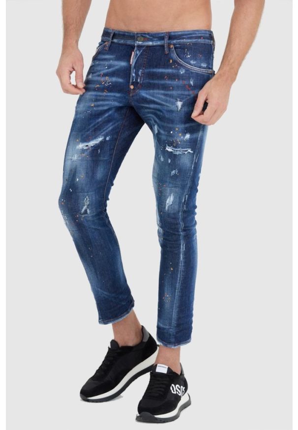 DSQUARED2 Granatowe jeansy sexy twist jean. Kolor: niebieski