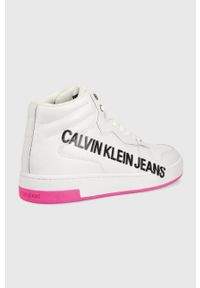 Calvin Klein Jeans sneakersy skórzane YW0YW00455 kolor biały. Nosek buta: okrągły. Kolor: biały. Materiał: guma. Obcas: na obcasie. Wysokość obcasa: niski #4