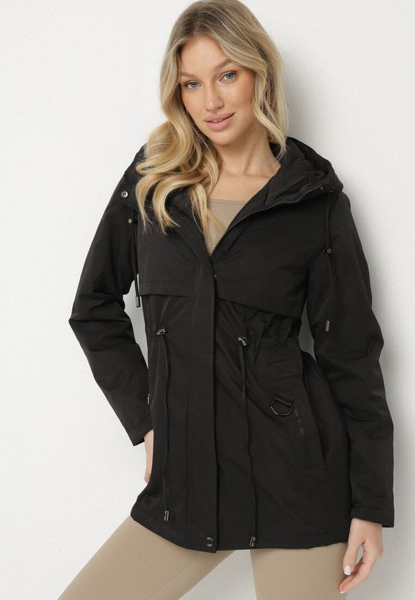 Born2be - Granatowa Kurtka Parka Dwustronna Korilea. Okazja: na co dzień. Kolor: niebieski. Wzór: gładki. Styl: klasyczny, elegancki, casual