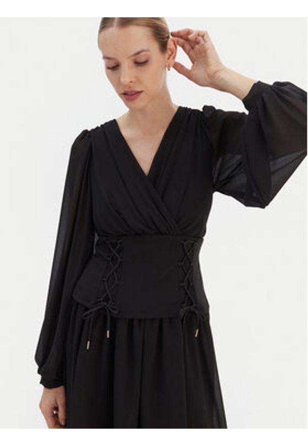 Rinascimento Sukienka koktajlowa CFC0126603003 Czarny Regular Fit. Kolor: czarny. Materiał: syntetyk. Styl: wizytowy