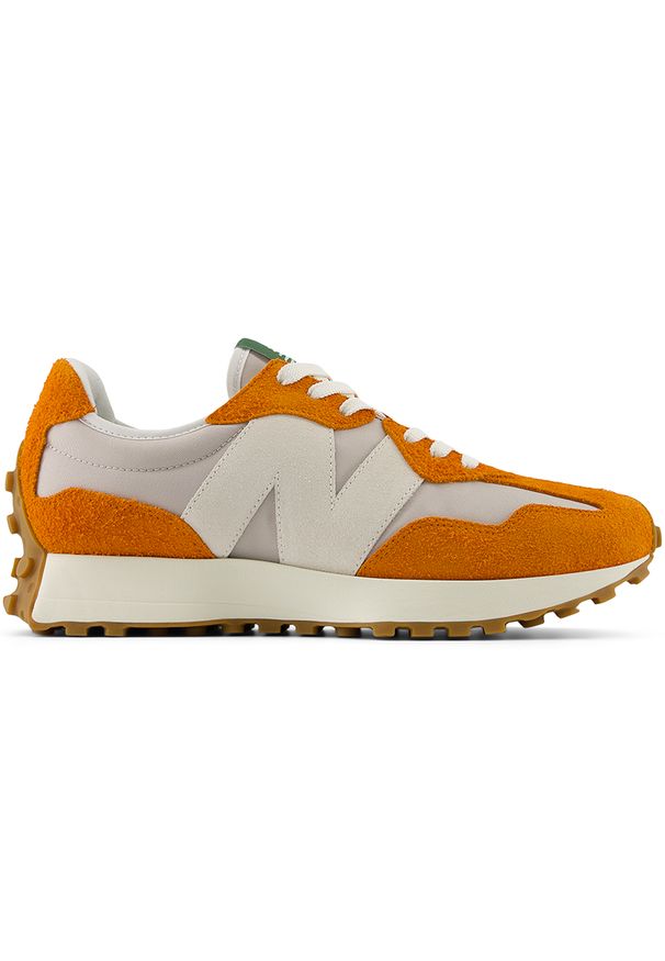Buty New Balance U327SA – pomarańczowe. Okazja: na co dzień. Kolor: pomarańczowy. Materiał: materiał, guma, skóra, zamsz. Szerokość cholewki: normalna