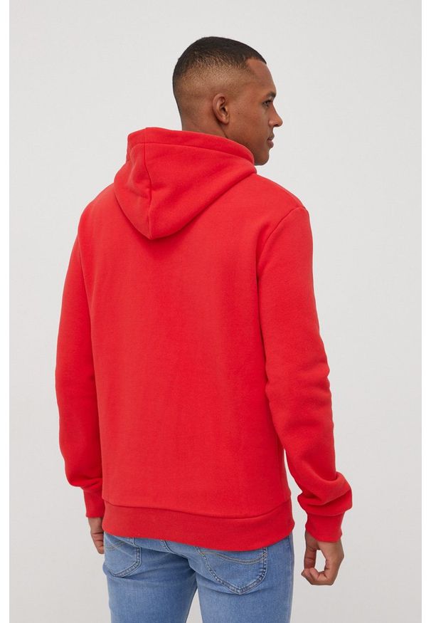 Superdry bluza męska kolor czerwony z kapturem z aplikacją. Okazja: na co dzień. Typ kołnierza: kaptur. Kolor: czerwony. Materiał: dzianina. Wzór: aplikacja. Styl: casual