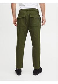 Casual Friday Spodnie materiałowe 20504819 Zielony Regular Fit. Okazja: na co dzień. Kolor: zielony. Materiał: materiał, bawełna. Styl: casual #8