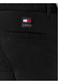 Tommy Jeans Spodnie materiałowe Austin DM0DM18341 Czarny Slim Fit. Kolor: czarny. Materiał: bawełna