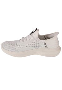 skechers - Buty do chodzenia męskie Skechers 210810WHT. Kolor: biały. Materiał: tkanina. Szerokość cholewki: normalna. Sport: turystyka piesza