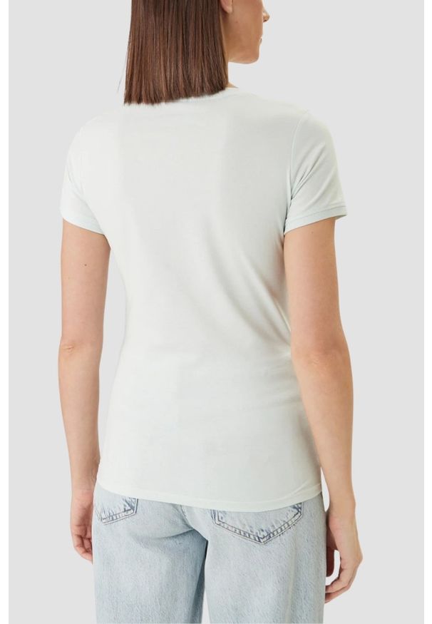 Guess - GUESS Miętowy damski t-shirt na krótki rękaw V-Neck Mini Triangle, Rozmiar L. Okazja: na co dzień. Typ kołnierza: dekolt w serek. Kolor: niebieski. Długość rękawa: krótki rękaw. Długość: krótkie. Styl: elegancki, casual