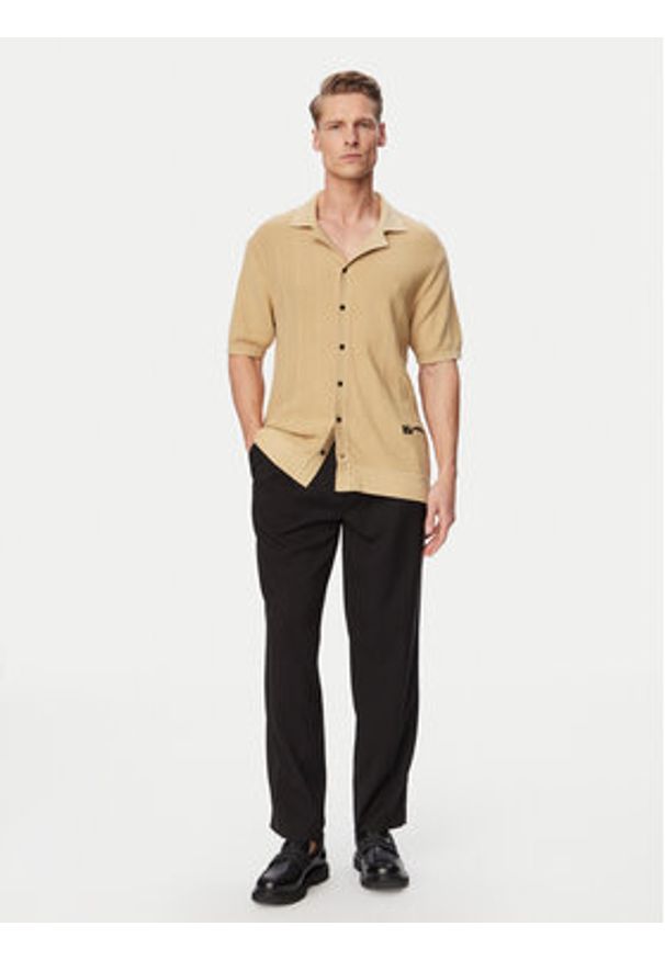 Karl Lagerfeld Jeans Polo B2M18028 Khaki Relaxed Fit. Typ kołnierza: polo. Kolor: brązowy. Materiał: bawełna