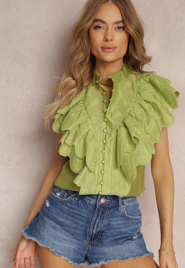 Renee - Zielona Koszula z Szerokimi Falbanami z Przodu i na Ramionach Clioni. Kolor: zielony. Materiał: koronka. Sezon: wiosna, lato