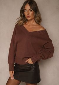 Renee - Brązowy Sweter z Kaszmirem i Trójkątnym Dekoltem Plenne. Kolor: brązowy. Materiał: kaszmir. Styl: klasyczny