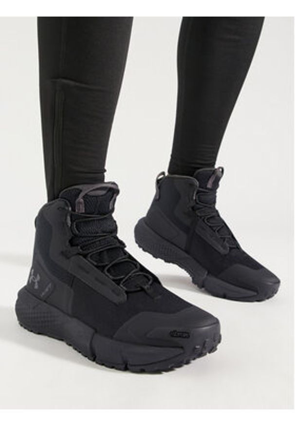 Under Armour Trekkingi Ua Charged Valsetz Mid 3027382-001 Czarny. Kolor: czarny. Materiał: materiał. Sport: turystyka piesza