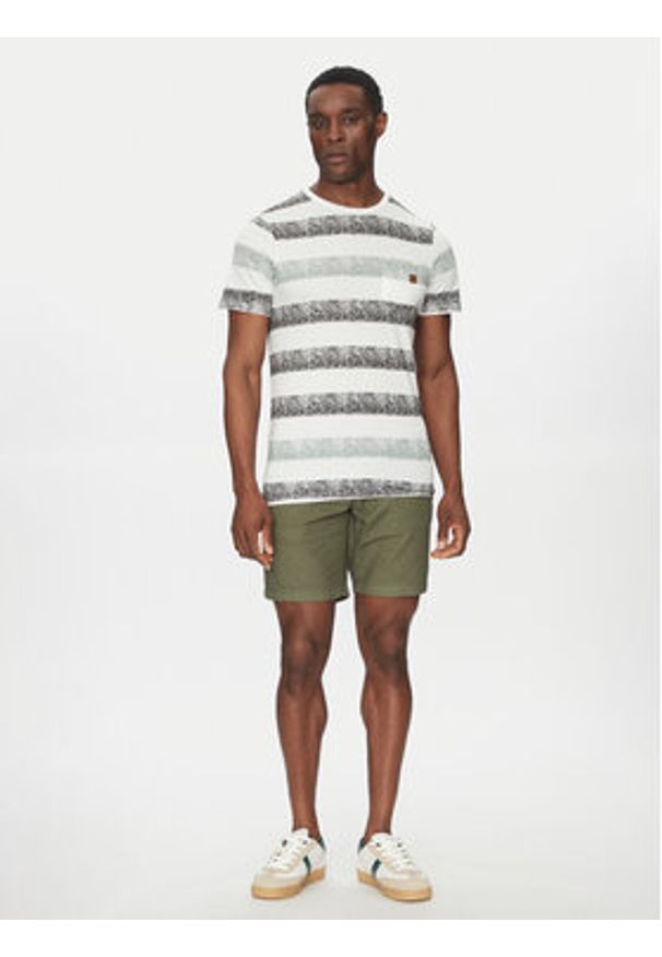 INDICODE Szorty materiałowe Wamo 70-728 Zielony Slim Fit. Kolor: zielony. Materiał: bawełna