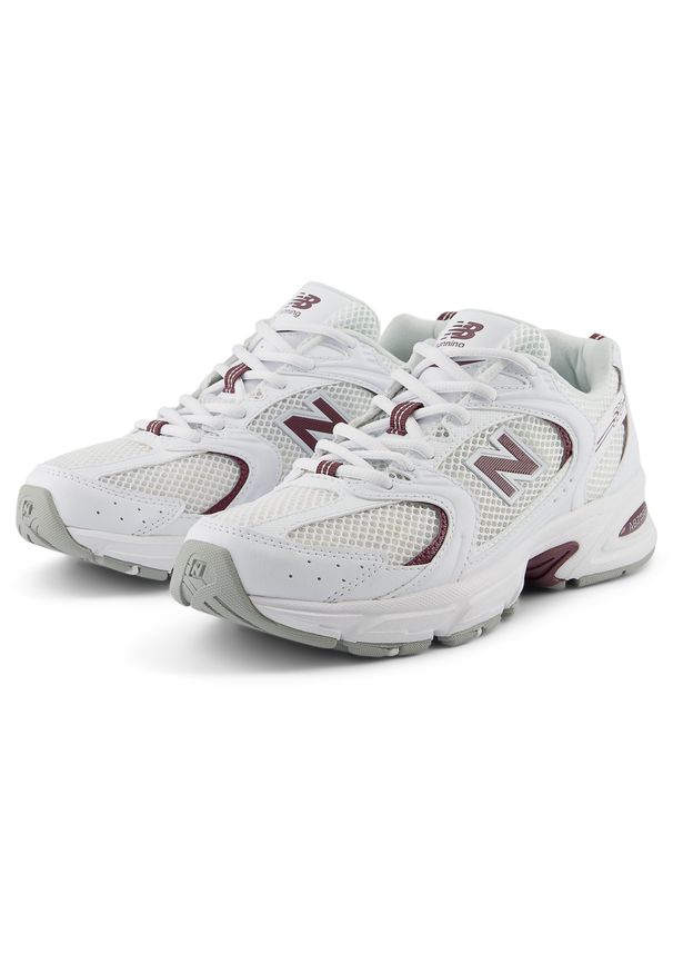 Buty unisex New Balance U530CSF – białe. Kolor: biały. Materiał: syntetyk, materiał. Szerokość cholewki: normalna. Sezon: lato. Sport: turystyka piesza