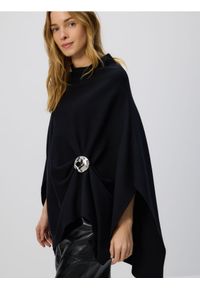 Reserved - Sweter ponczo - czarny. Kolor: czarny. Materiał: dzianina #1