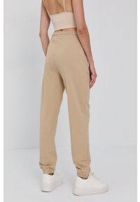 Vero Moda Spodnie damskie kolor beżowy gładkie. Kolor: beżowy. Materiał: bawełna, materiał, dzianina. Wzór: gładki #4