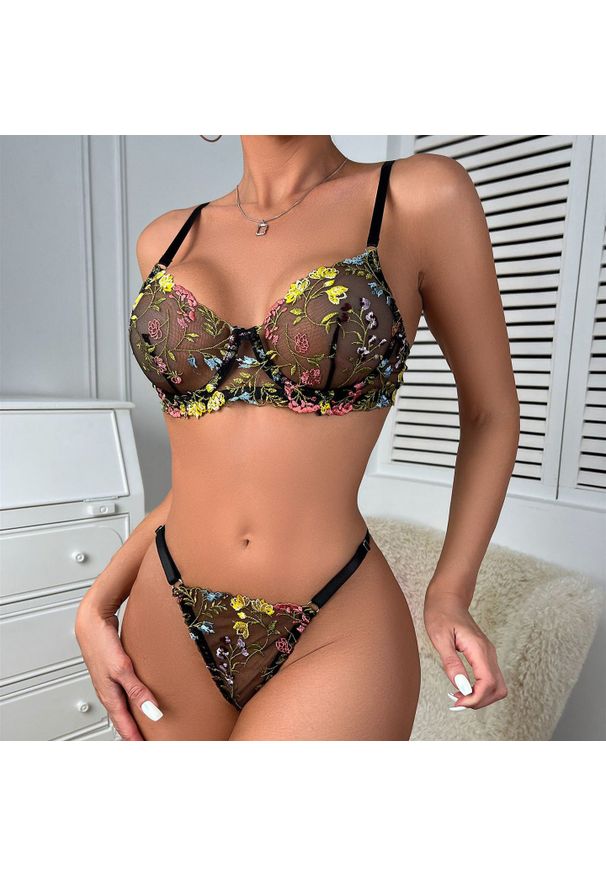 Intica - Komplet bielizny z fiszbinami i haftem Cherida. Kolor: wielokolorowy. Materiał: materiał. Wzór: haft