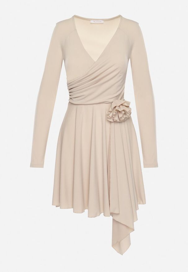 Born2be - Beżowa Asymetryczna Sukienka Koktajlowa z Odpinaną Kwiatową Broszką Grangerra. Kolor: beżowy. Wzór: kwiaty. Typ sukienki: asymetryczne. Styl: wizytowy