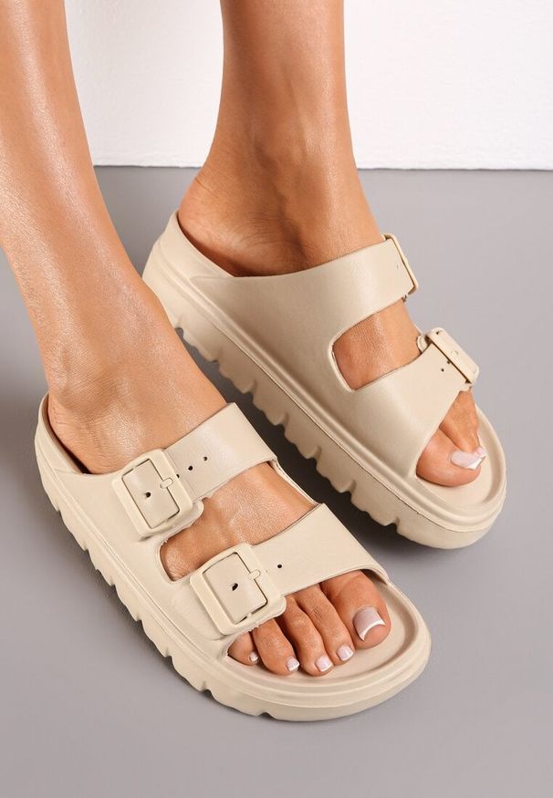 Born2be - Beżowe Klapki z Paskami ze Sprzączkami na Platformie Avalona. Okazja: na spacer, na co dzień. Kolor: beżowy. Sezon: lato. Obcas: na platformie. Styl: elegancki, casual