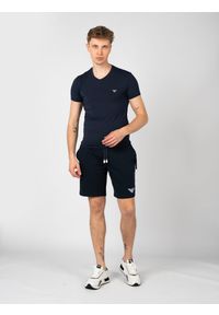 Emporio Armani Szorty | 111004 4F571 | Mężczyzna | Granatowy. Okazja: na co dzień. Kolor: niebieski. Materiał: bawełna, poliester. Styl: elegancki, casual