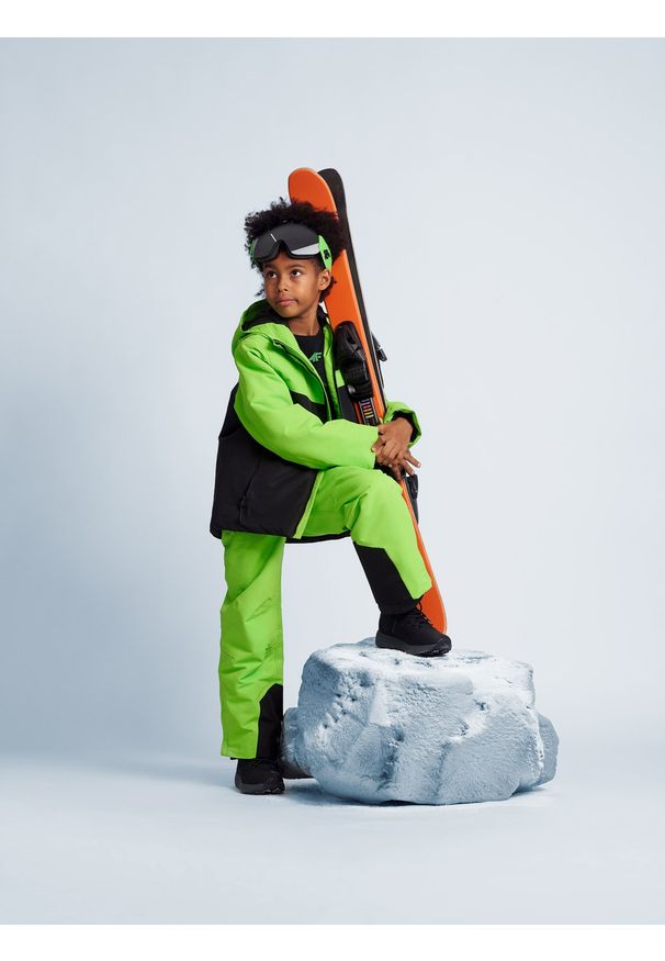 4F JUNIOR - Spodnie narciarskie membrana 8 000 chłopięce. Stan: podwyższony. Kolor: zielony. Materiał: materiał, poliester. Sezon: zima. Sport: narciarstwo