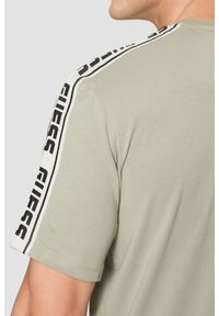 Guess - GUESS Zielony t-shirt męski Arlo. Kolor: zielony #6