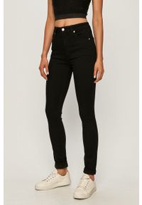 Calvin Klein Jeans - Jeansy CKJ 010. Stan: podwyższony. Kolor: czarny