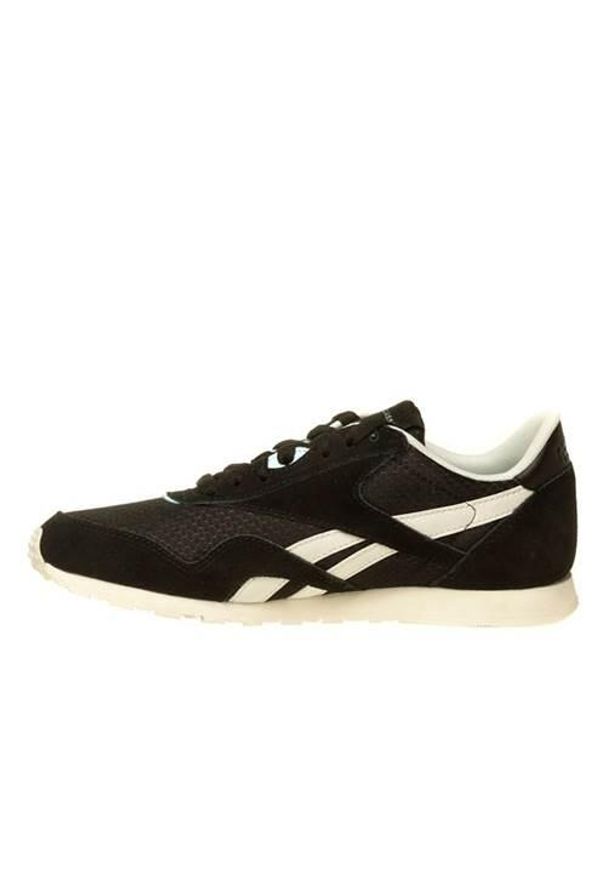 Buty do chodzenia damskie Reebok CL NYLON SLIM EP. Zapięcie: sznurówki. Kolor: czarny, wielokolorowy. Materiał: syntetyk, nylon, materiał, skóra, tkanina. Szerokość cholewki: normalna. Model: Reebok Nylon. Sport: turystyka piesza