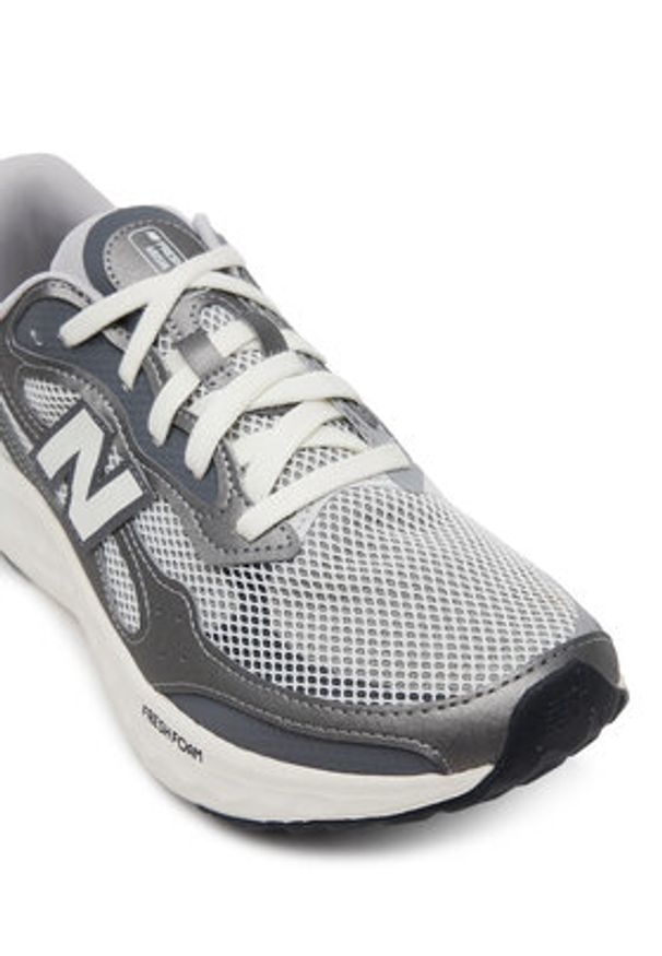 New Balance Buty do biegania Arishi MARISTG4 Szary. Kolor: szary. Materiał: materiał